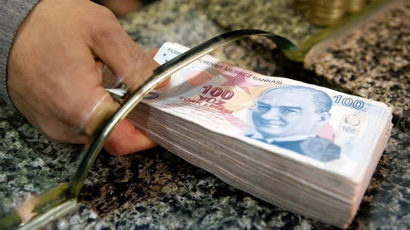 Milyonlarca çalışan bekliyor: Temmuz yaklaşırken asgari ücrette son durum ne? Ara zam yapılacak mı? Güncel gelişmeler