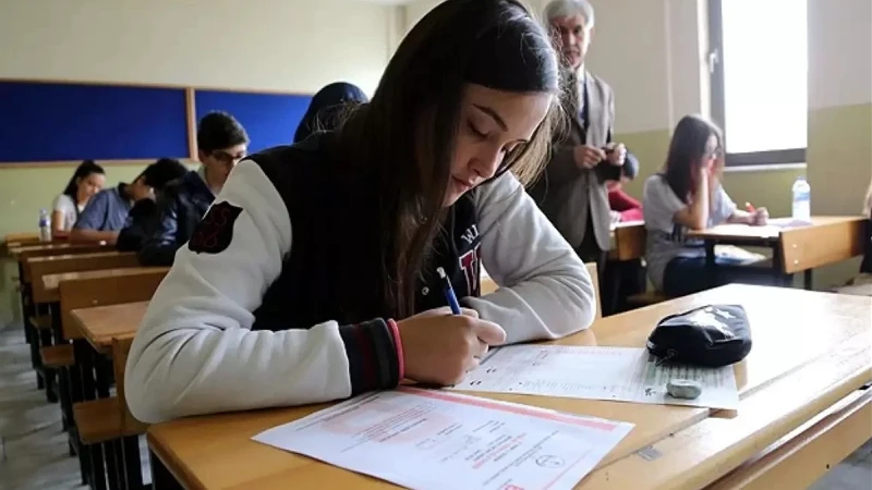 LGS TABAN PUANLARI VE YÜZDELİK DİLİMLER 2026: Lise tercihleri ne zaman başlayacak, kontenjanlar belli oldu mu? İl il lise taban puanları