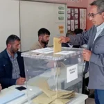 Kuşçu seçim sonuçları 7 Haziran Yeşilyurt Kuşçu beldesi belediye başkanı kim oldu hangi parti kazandı?