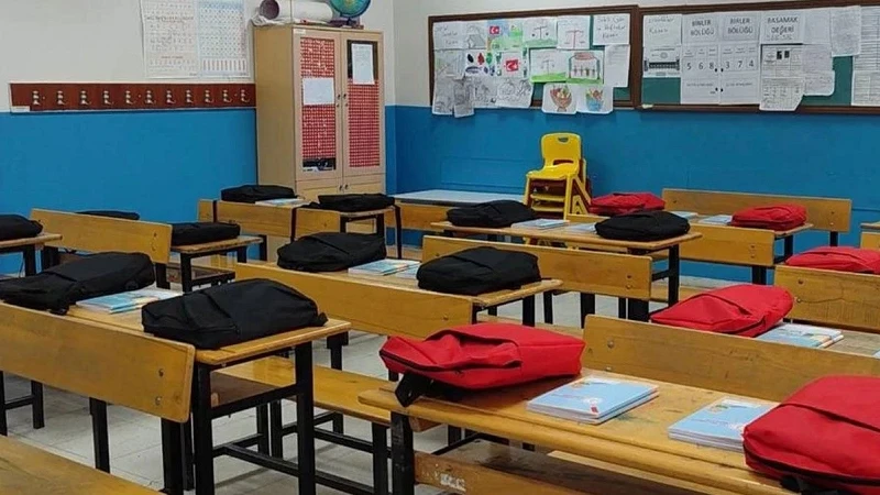 12 Haziran’da okullar tatil mi? Cuma günü ilkokul, ortaokul ve liselerde ders yapılacak mı? MEB duyurusu