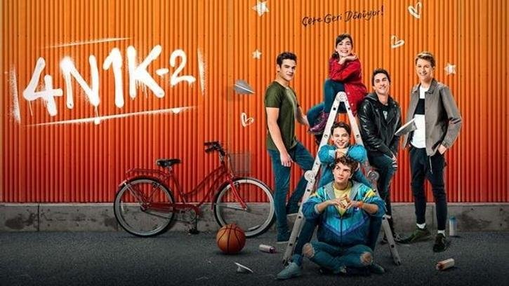 4N1K FİLMİ KONUSU VE OYUNCULARI! 4N1K filmi kaç yılında çekildi? İşte filmin konusu ve oyuncu kadrosu…