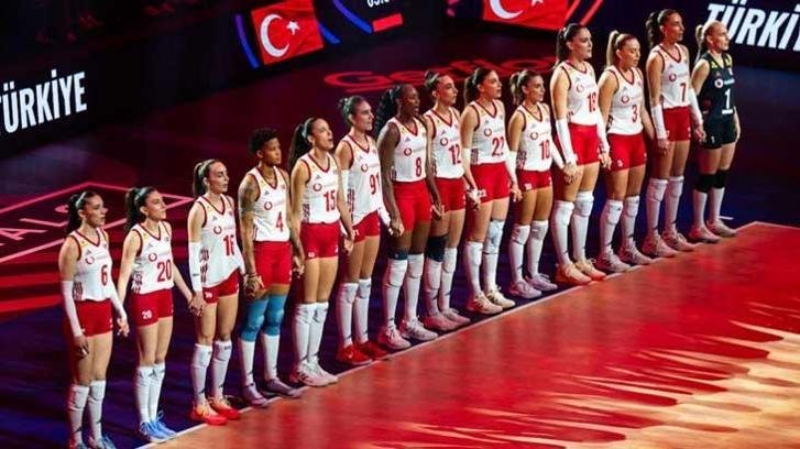 Filenin Sultanları yarı finaldeki rakibi kim oldu? A Milli Kadın Voleybol Takımı yarı finaldeki rakibi ABD mi, Çin mi oldu?