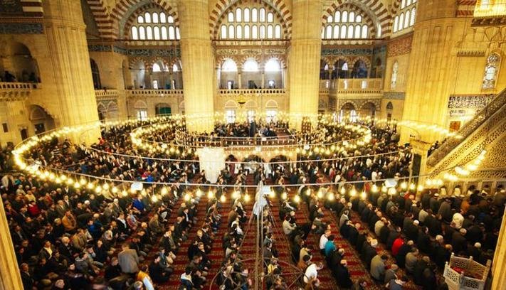 CUMA NAMAZI SAATİ İSTANBUL, ANKARA, İZMİR: 24 Temmuz Cuma namazı saat kaçta kılınacak? İl İl Diyanet namaz saatleri