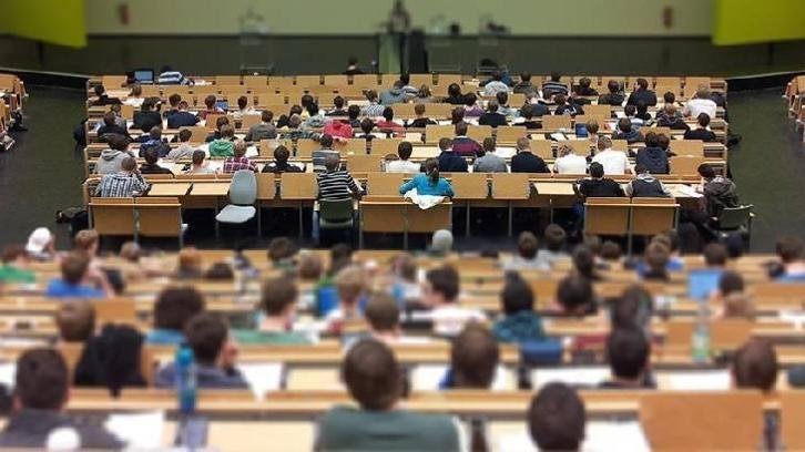 Üniversiteler ne zaman açılıyor? 2026-2027 güz dönemi özel ve devlet üniversiteleri hangi tarihte başlıyor?
