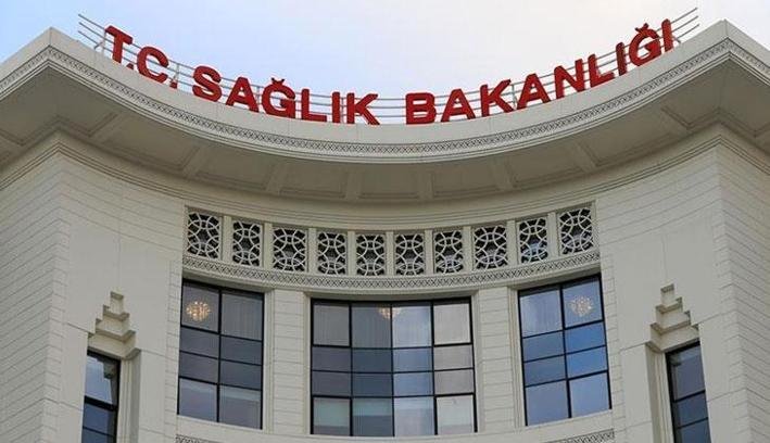 SAĞLIK BAKANLIĞI PERSONEL ALIMI 2026 SON DURUM 📌 Sağlık Bakanlığı 26 bin 673 sözleşmeli personel alımı başvuru tarihleri belli oldu mu? Branş dağılımı nasıl?