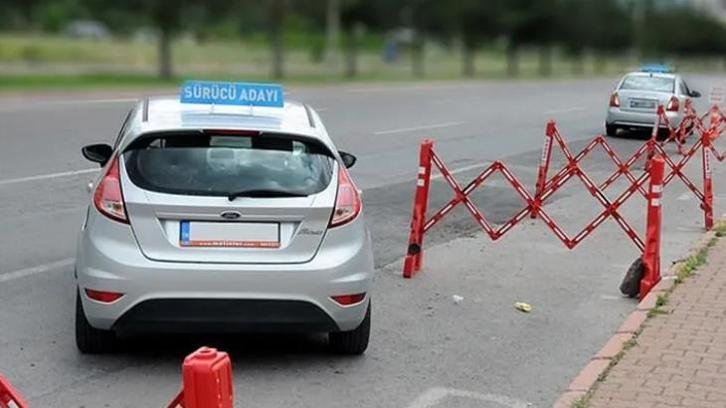EHLİYET SINAVI DEĞİŞTİ Mİ? 2026 ehliyet sınavı yeni düzenleme ne zaman , nasıl olacak?