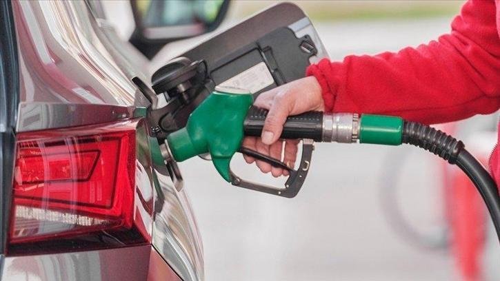 AKARYAKIT FİYATLARI 4 EYLÜL GÜNCEL RAKAMLAR! Benzin-Motorin-LPG İstanbul-Ankara-İzmir 4 Eylül güncel akaryakıt fiyatları…