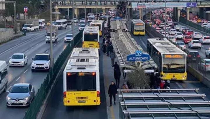 İBB ÖĞRENCİ ABONMANI 1 TL Mİ? 1 Aylık öğrenci abonmanı ne kadar? İBB öğrenci abonmanı kaç TL?