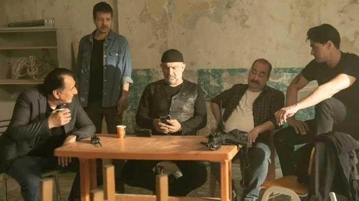 Arka Sokaklar yeni sezon başlayacak mı, ne zaman? Arka Sokaklar 21. sezon yayın tarihi belli oldu mu, dizi final mi yaptı?