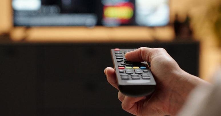 BUGÜNKÜ TV YAYIN AKIŞI LİSTESİ 3 EKİM 2026: Bu akşam TV’de ne var? Hangi dizi, hangi yarışma yayınlanacak? Kanal D, TRT 1, SHOW TV, STAR TV, NOW, ATV yayın akışı listesi