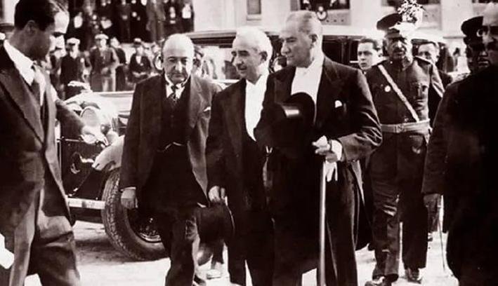 29 EKİM CUMHURİYET BAYRAMI ATATÜRK’ÜN SÖZLERİ! Atatürk’ün Cumhuriyet Bayramı ile ilgili sözleri…