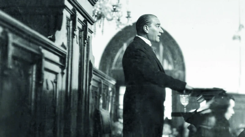 Nutuk nasıl resmî tarihe dönüştü?